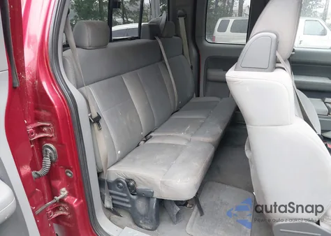 2007 Ford F-150 Fx4/Lariat/Xl/Xlt z USA, uszkodzony, nr VIN 1FTPX14VX7FA26845